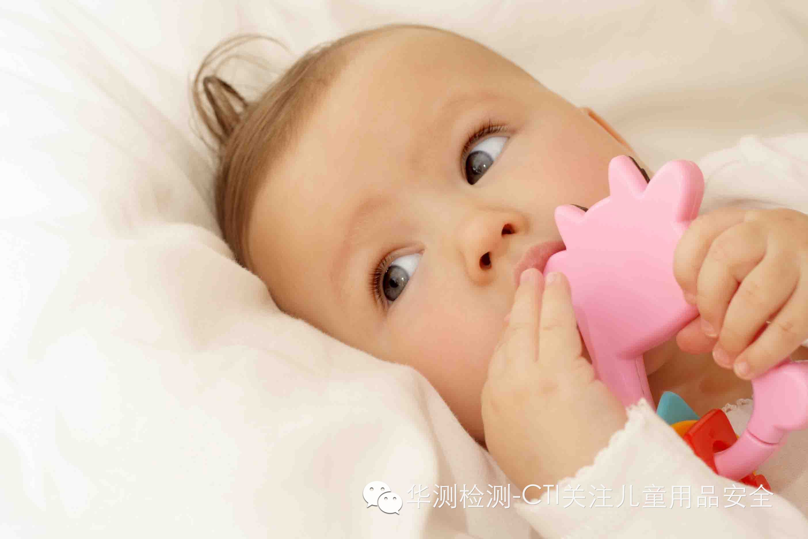 〖女子多年不孕一个道士_女子多年不孕去看神医的电影〗