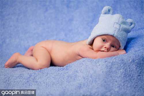 空囊自然流产有危险吗