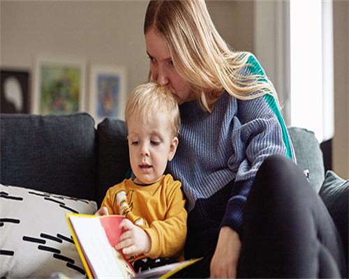 借卵生子价格,贵州省妇幼保健院试管婴儿多少钱？内附生殖科试管费用参考